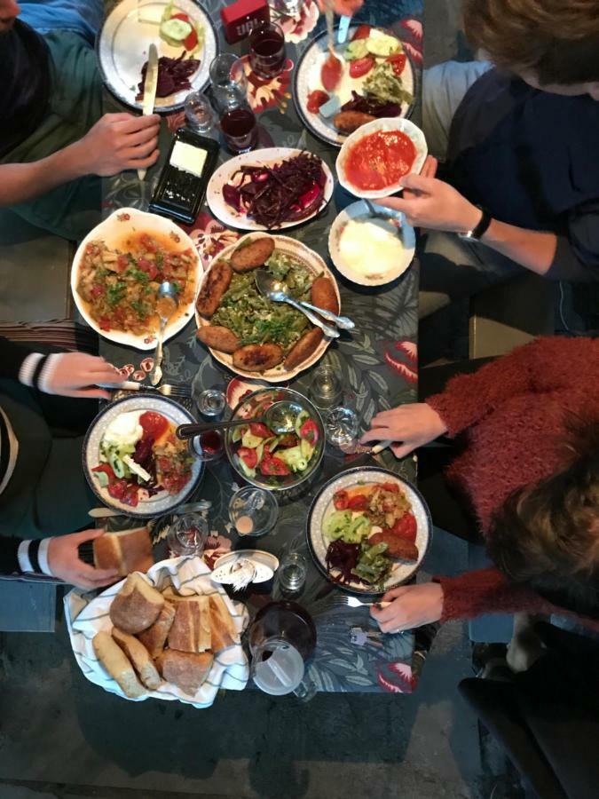 Aregak B&B And Tours Goris Exteriör bild